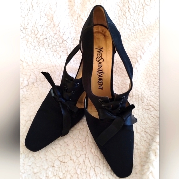 Yves Saint Laurent Vintage YSL Black Velvet Leather Laced Bow Y2K Tied Heels - Picture 1 of 11